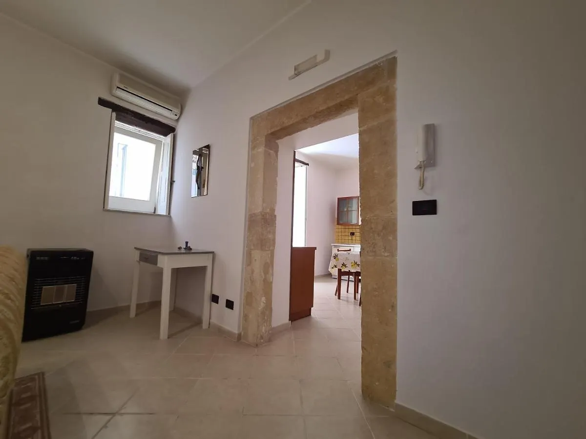 Casa Igea 0*, Syracuse Italien